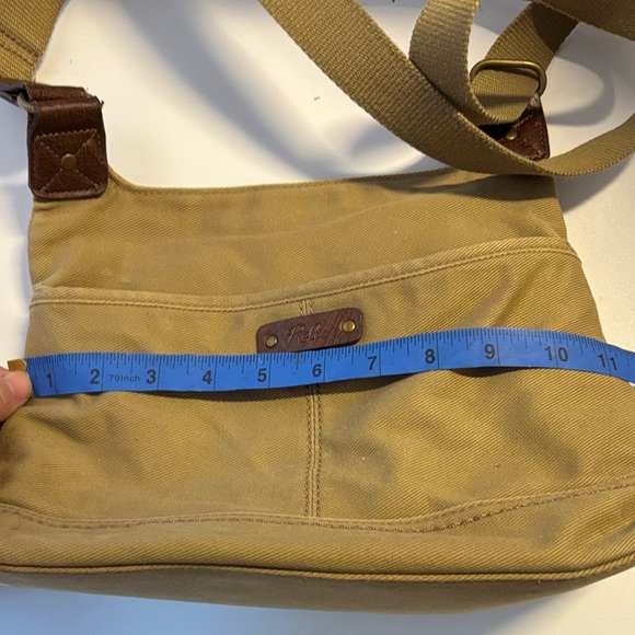 Relic Classic Tan Canvas Small purse Bag - Picture 3 of 9